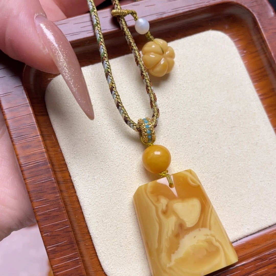 蜜蜡颈饰未镶嵌项链