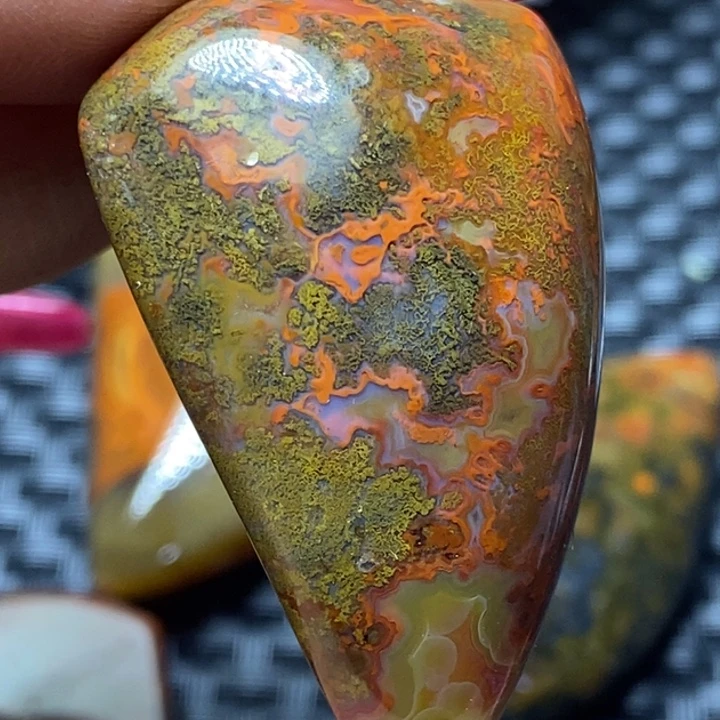 玛瑙/玉髓颈饰未镶嵌