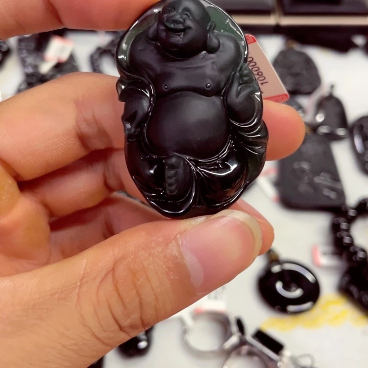 —***—翡翠未镶嵌胸饰佛