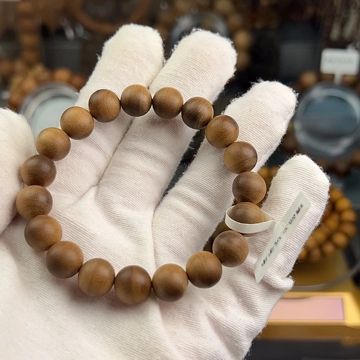 檀香木1.0圆珠横纹黑肉