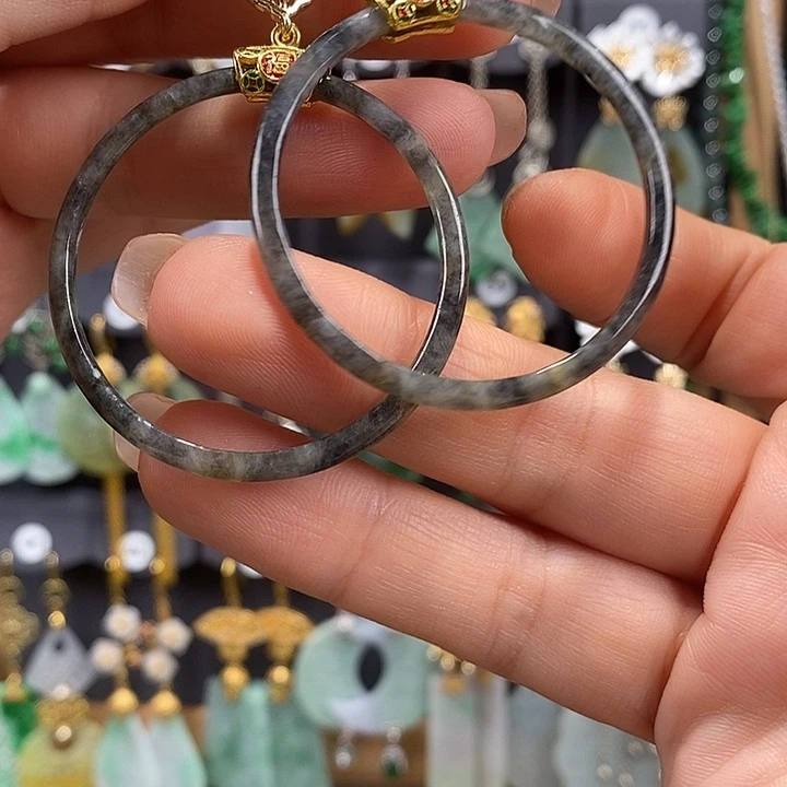 翡翠未镶嵌耳饰翡翠