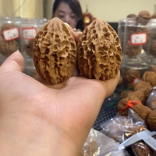 文玩核桃吊坠39招财鼠有修