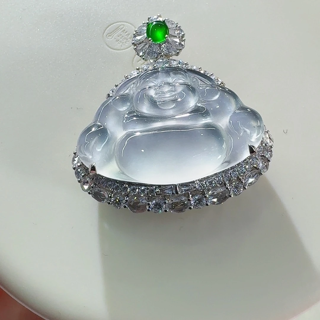 翡翠颈饰18K金镶嵌佛公