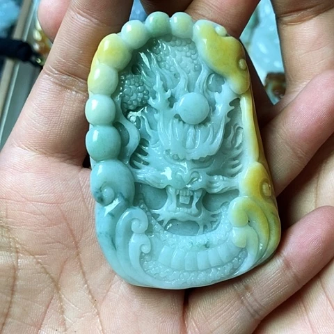 颈饰未镶嵌翡翠福豆豆珠宝翡翠颈饰