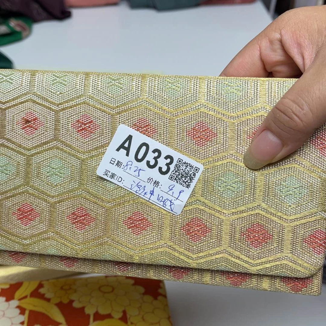 ****赋无纺布和服正绢布料真丝