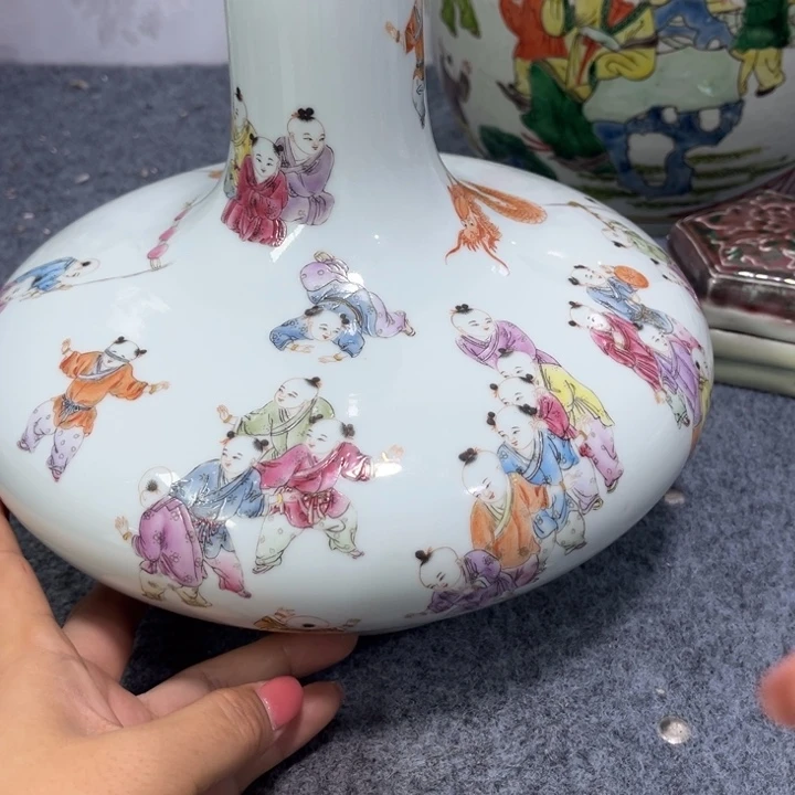 摆件多*仔景德镇陶瓷艺术品