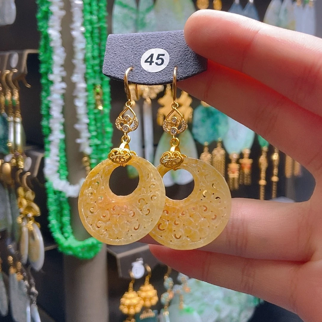 翡翠未镶嵌耳饰翡翠