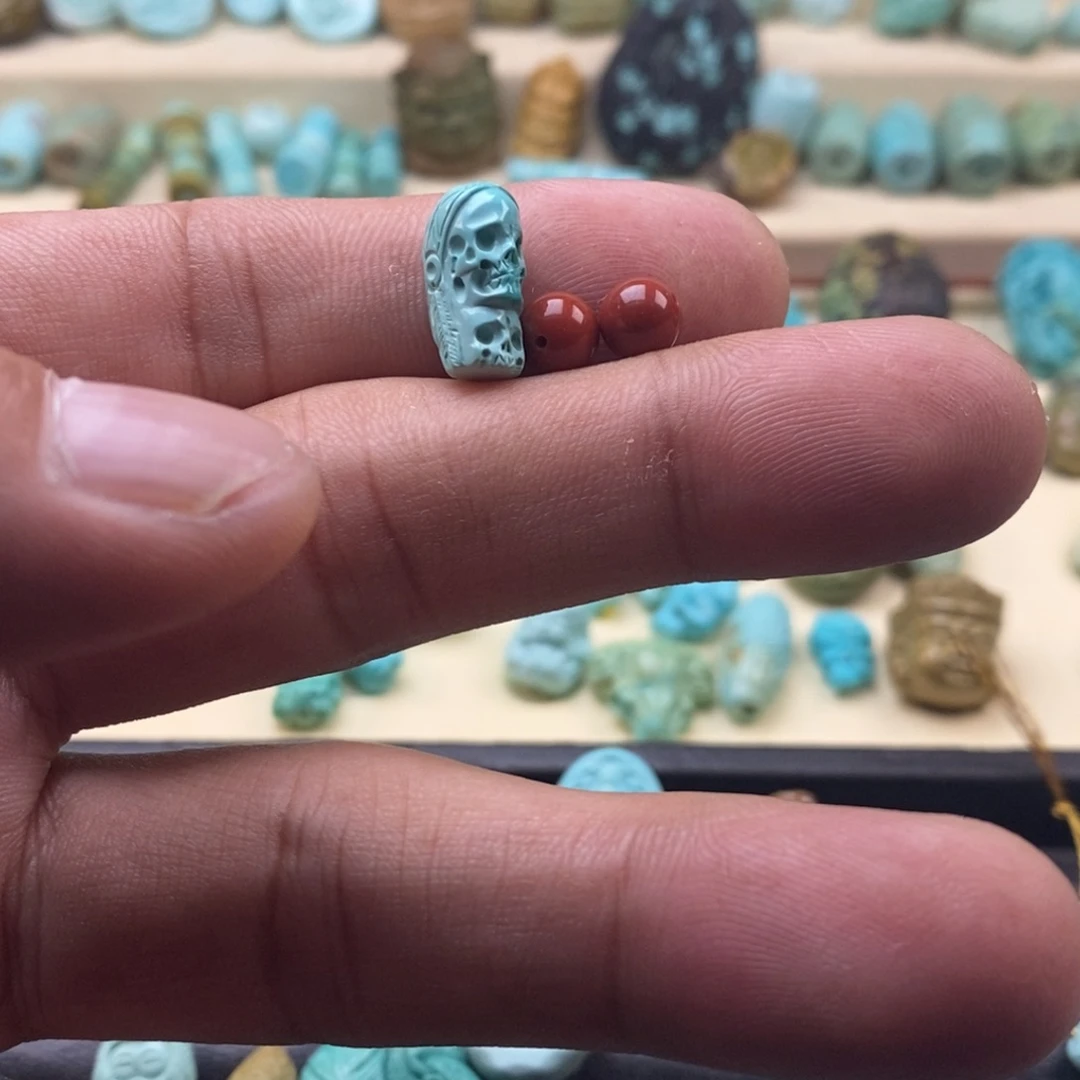 宝***膏南红玛瑙未镶嵌珠宝半成品