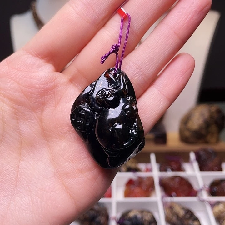 琥珀未镶嵌裸石抚顺琥珀翳珀兔