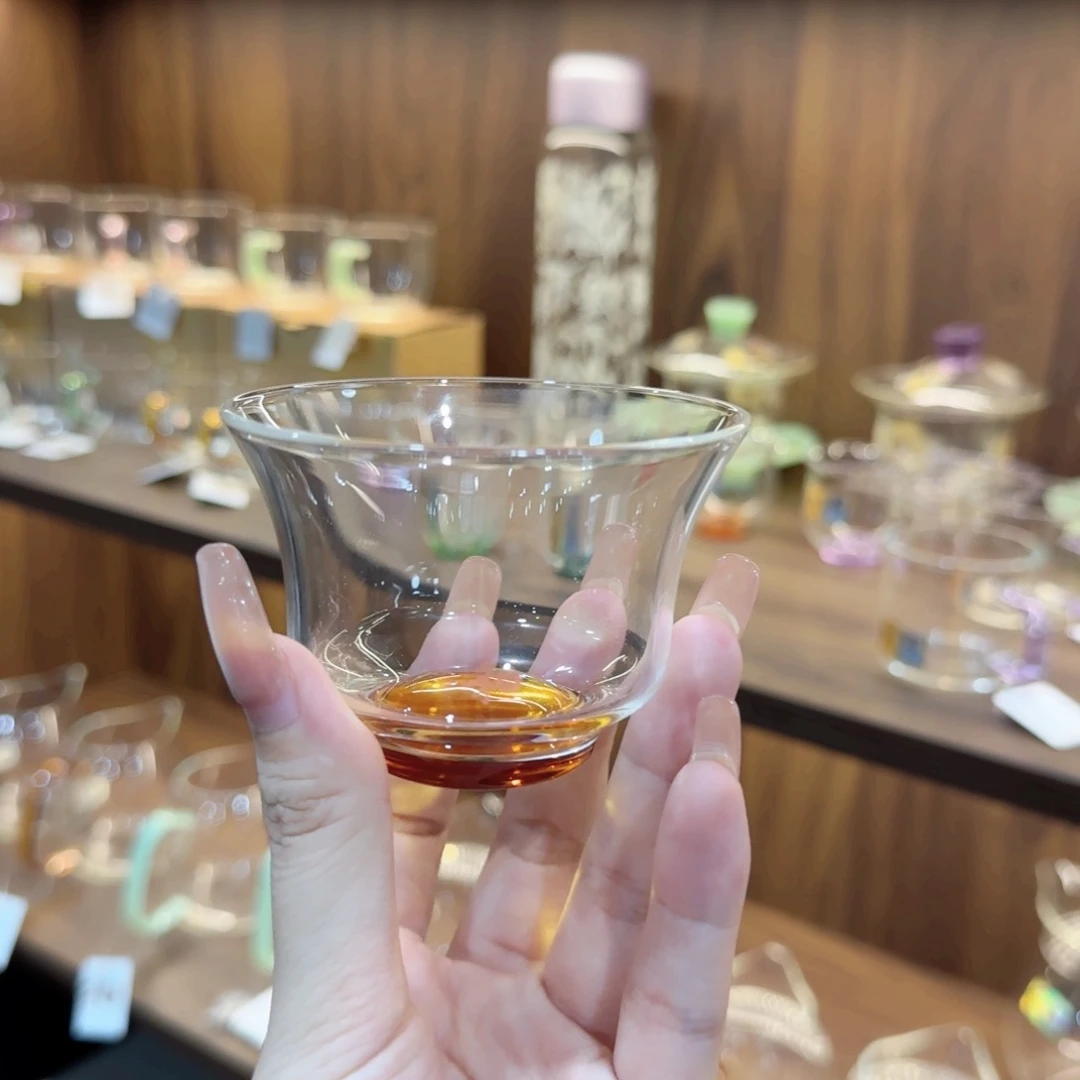 禾器清杯琥珀色。。。。