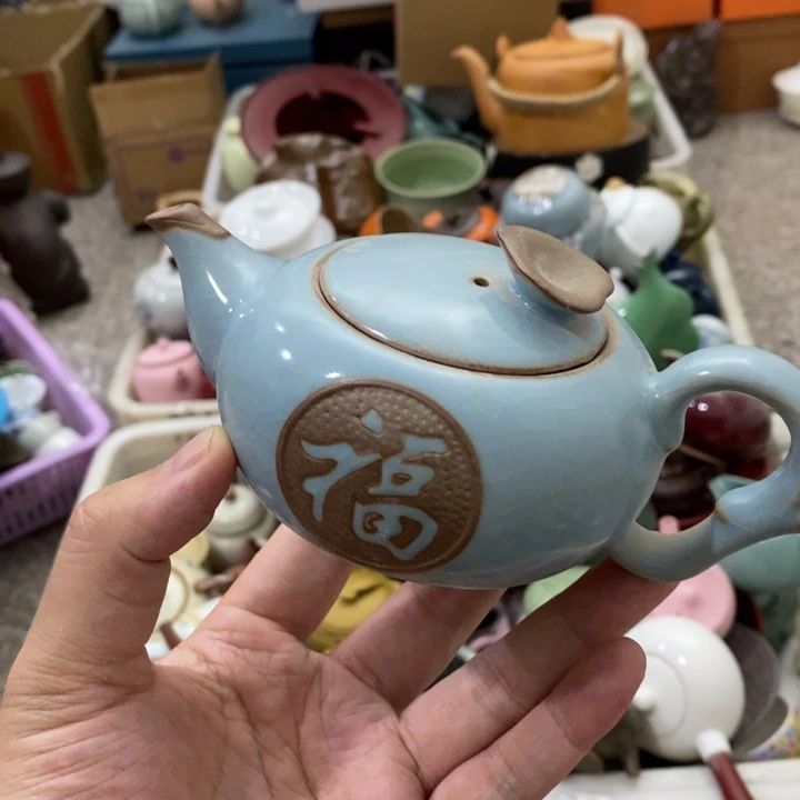 陶瓷艺术品及陶瓷壶壶