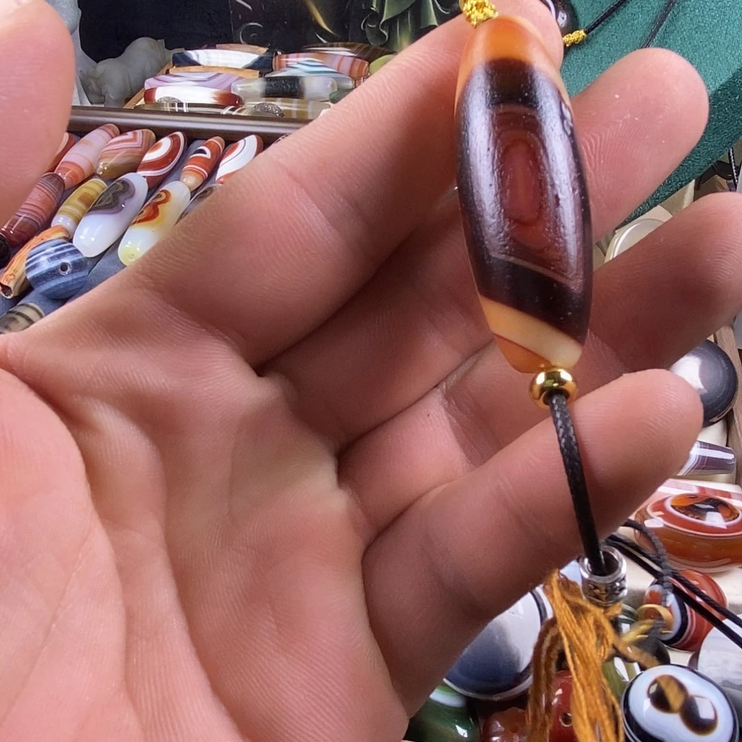 未镶嵌颈饰玛瑙/玉髓