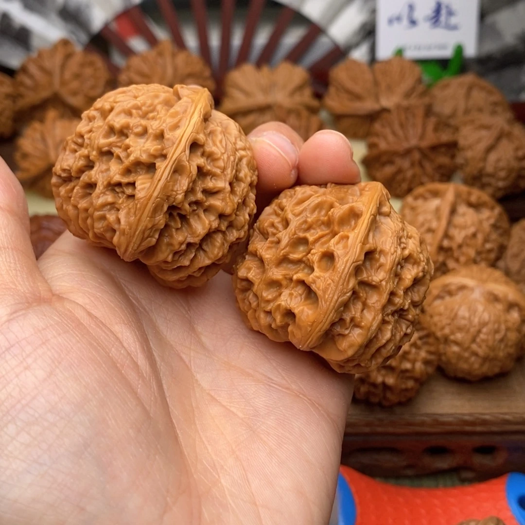 文玩核桃把件209号40南疆