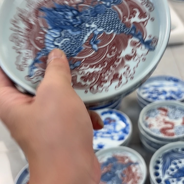 瓷片釉里红麒麟踏浪大胡乘景德镇