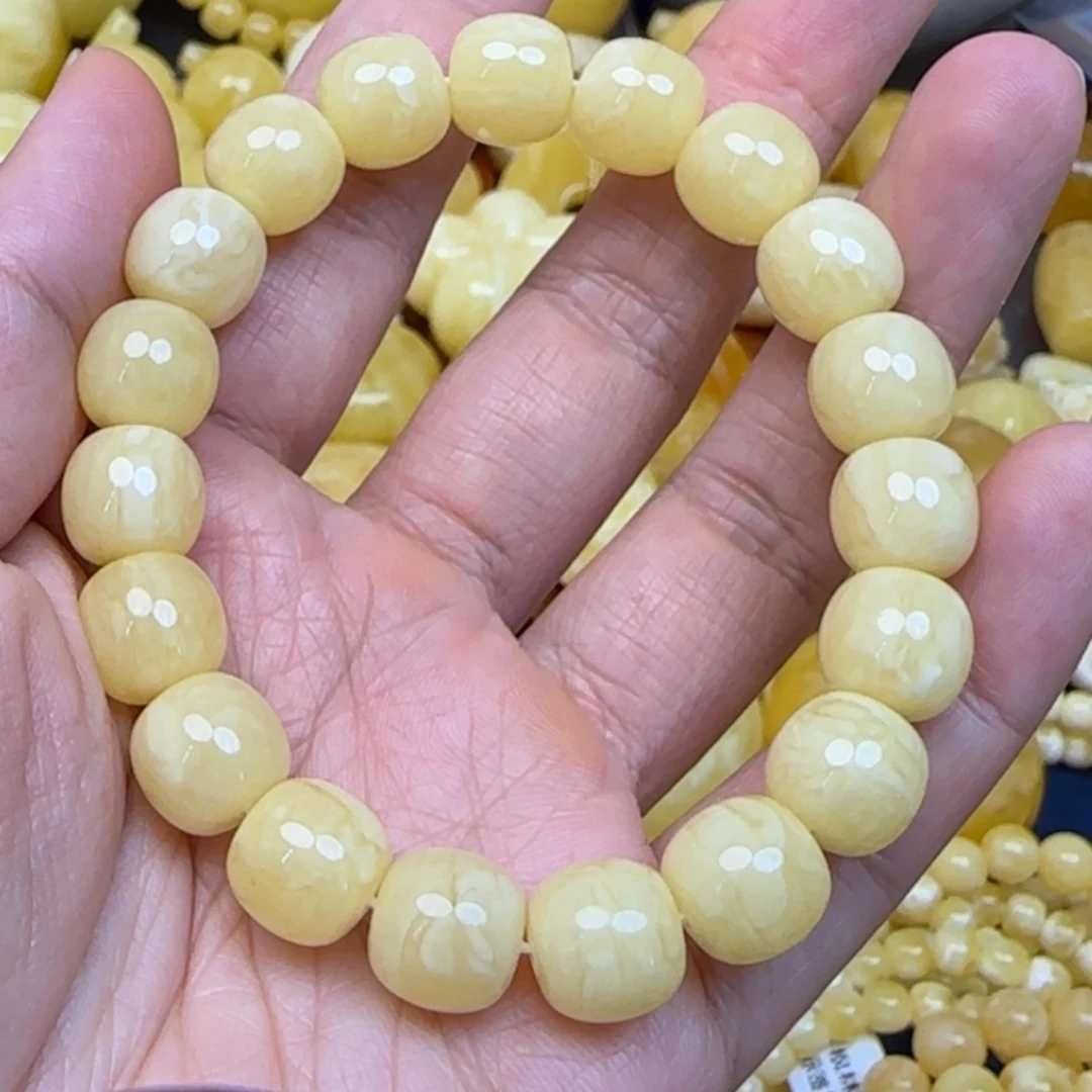 浅***的蜜蜡颈饰未镶嵌天然蜜蜡