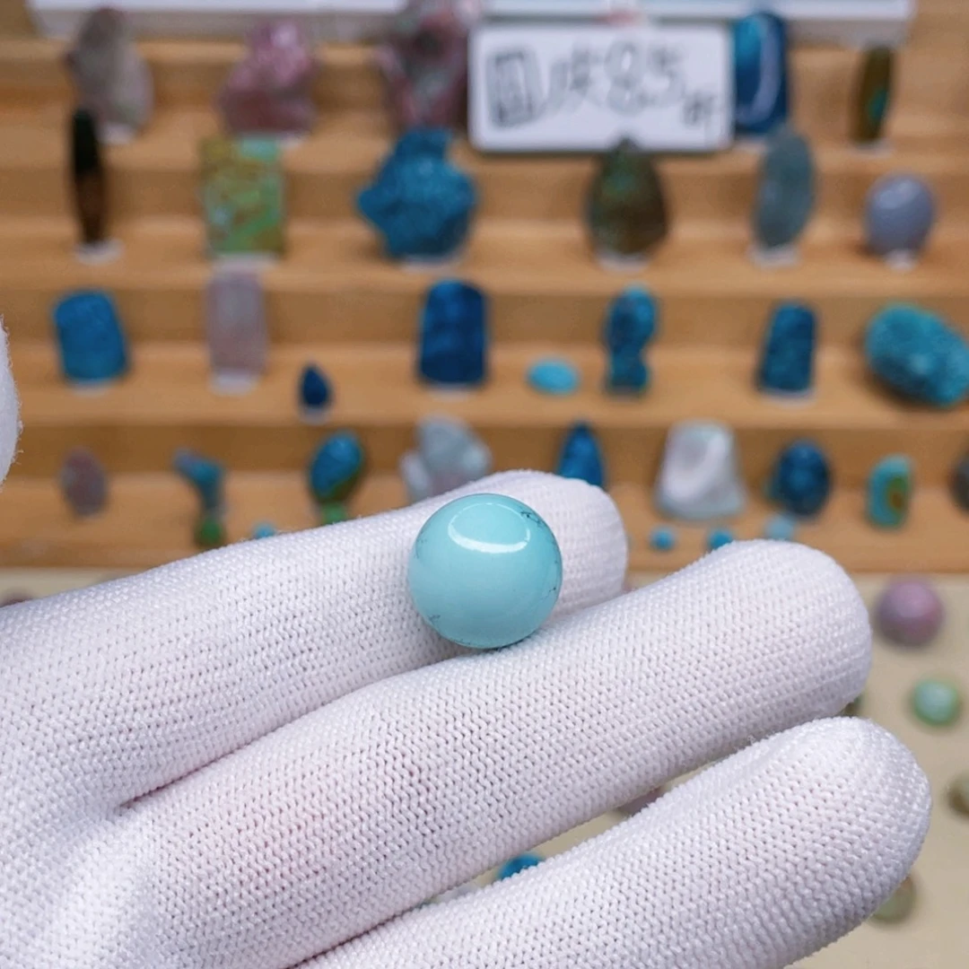 绿松石未镶嵌颈饰