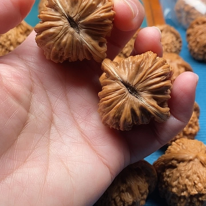 四座楼41尺手把件6666