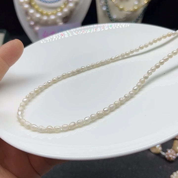未镶嵌淡水珍珠颈饰