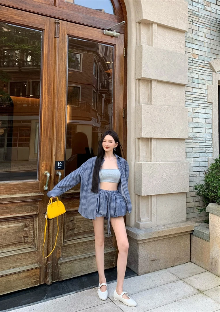 轻氧系竖条宽松慵懒衬衣韩版牛仔短裤休闲两件套装#A789