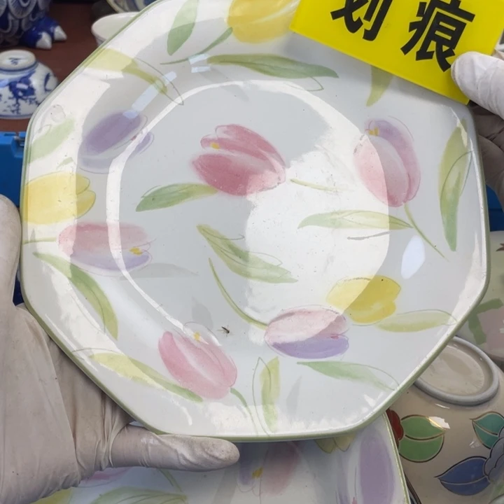 他家瓷器真美…开播了