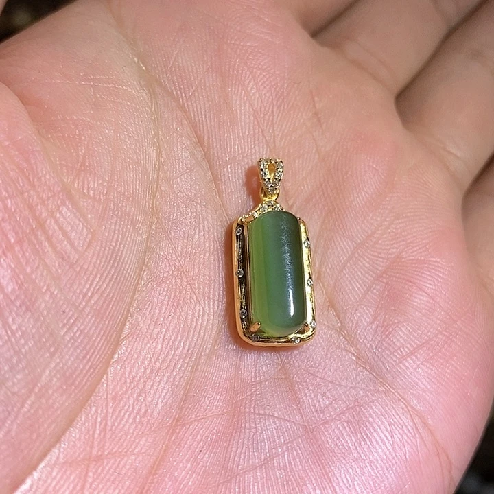 【闪购商品】吊坠(不含链)银S925镶嵌和田玉（碧玉）