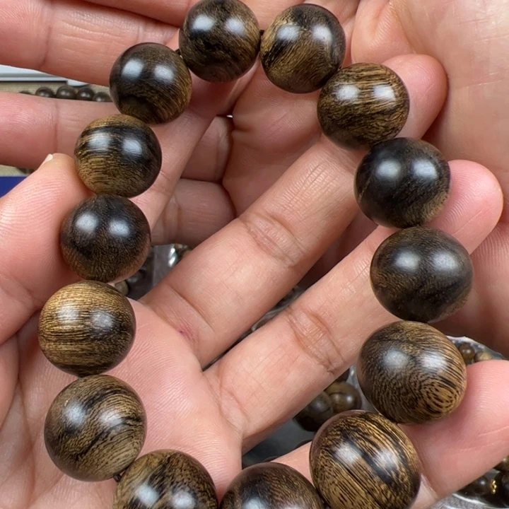 玉***生沉香手串越南芽庄白棋瘤疤