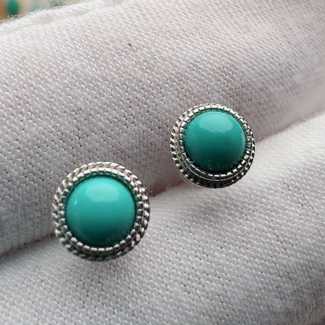 绿松石未镶嵌耳饰