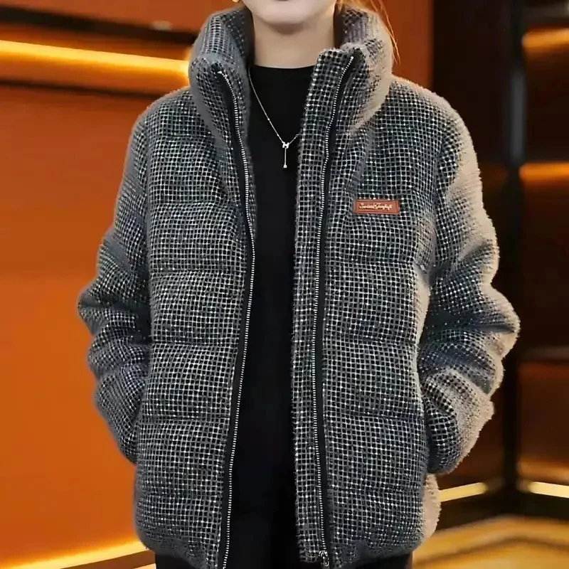 2025年秋冬显白高级灰棉女服外套女流行时尚女装御寒保暖外套