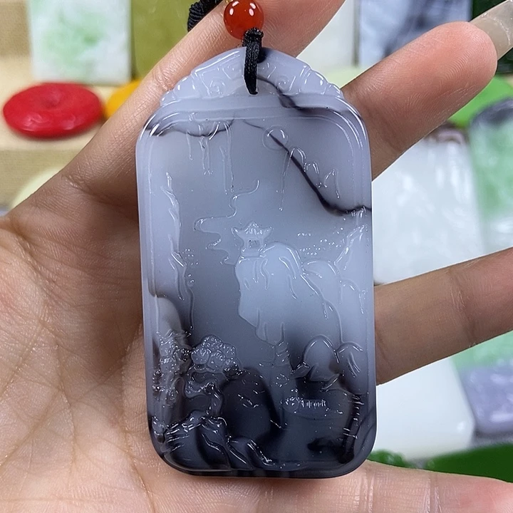 颈饰未镶嵌和田玉