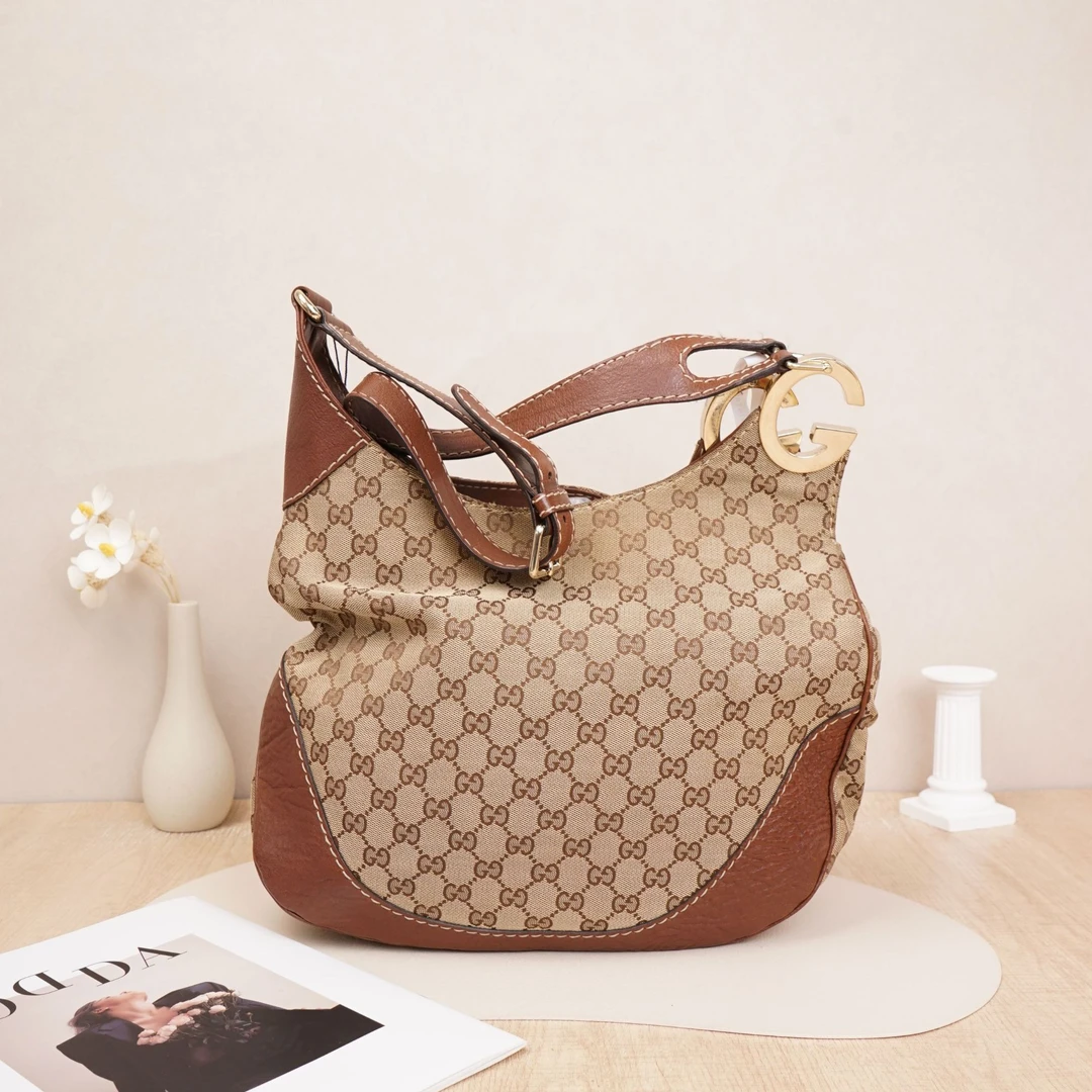95新 GUCCI/古驰 古驰hobo单肩包棕色帆布/尘袋/DS025689