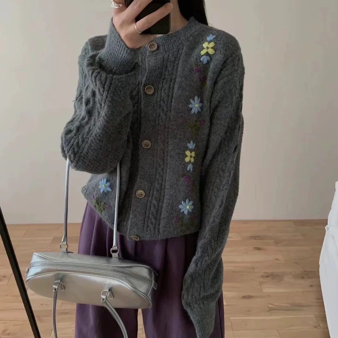 欣家女装 折扣女装 宽松气质厚款