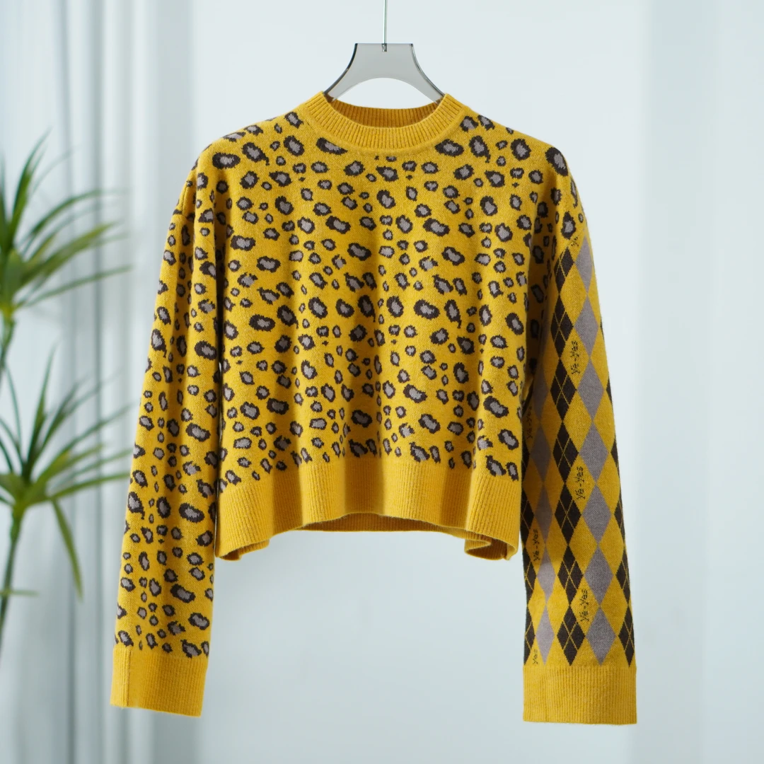 尚系列  Z1255-5 女装秋冬设计感短款针织衫姜色FW06Y81