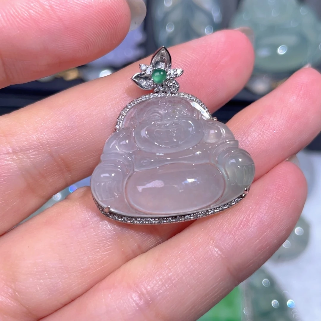 颈饰18K金镶嵌翡翠翡翠