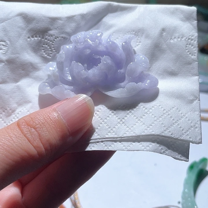 翡翠未镶嵌颈饰天