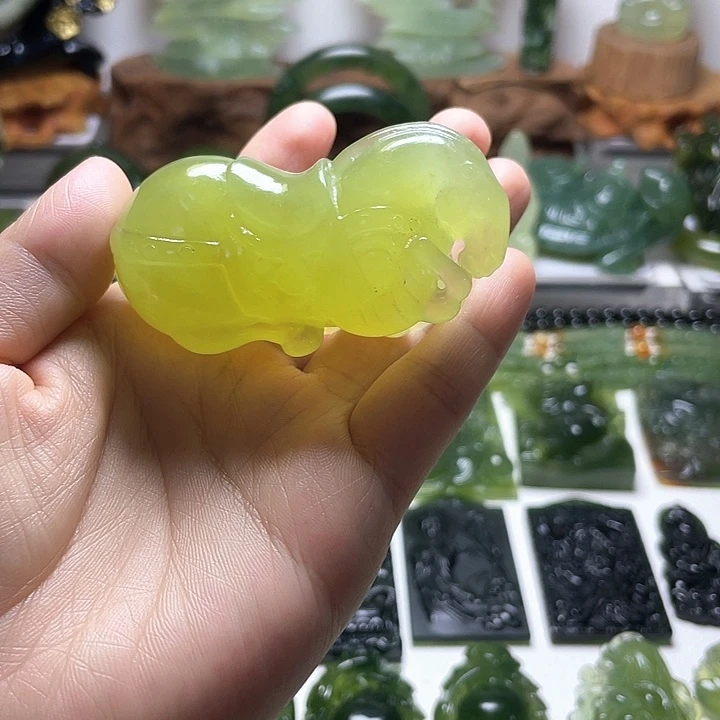 蛇纹石玉未镶嵌手把