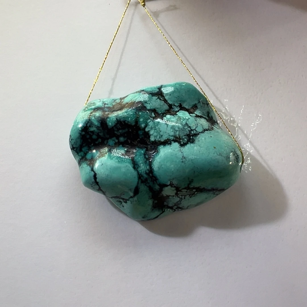 绿松石未镶嵌挂件