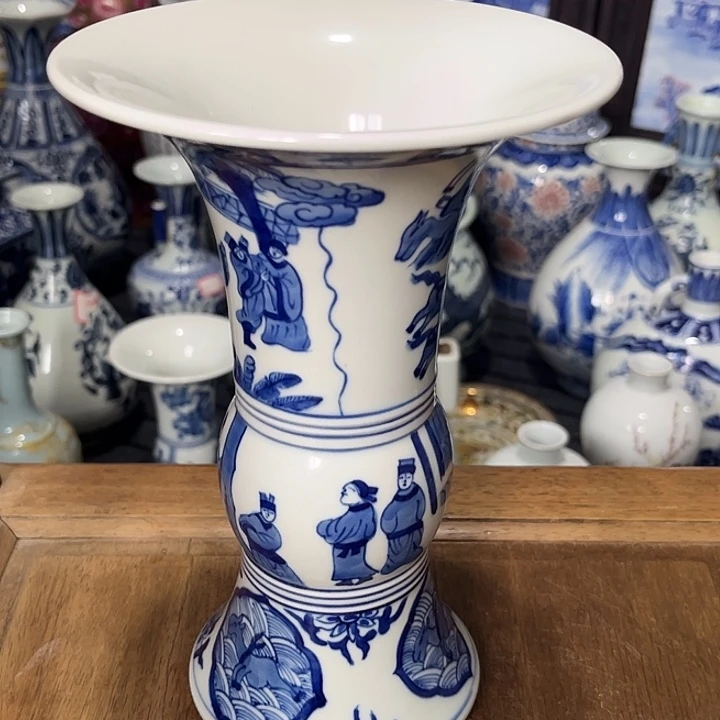 摆件青花人物瓷器精品