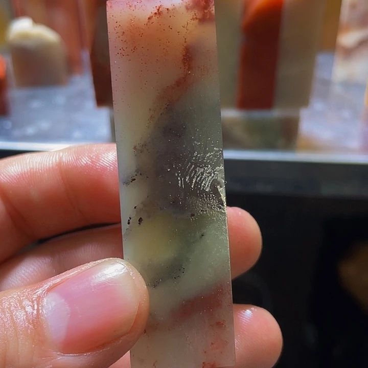 寿山石林*琰老挝石实在