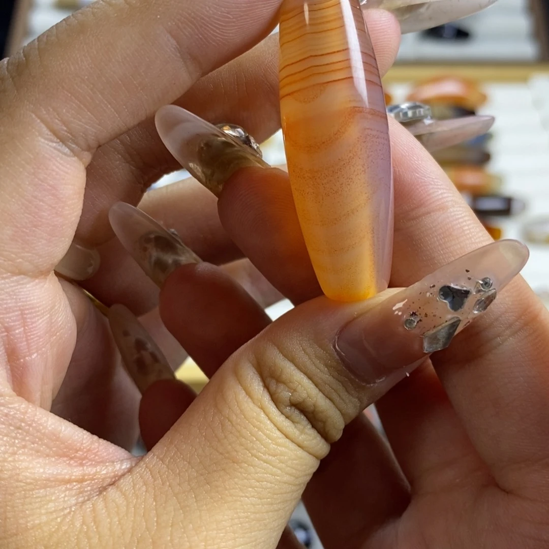 未镶嵌颈饰玛瑙/玉髓