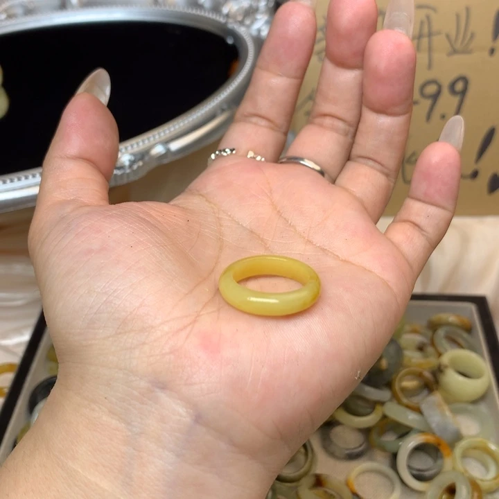 西***茜合金蛇纹石玉戒指
