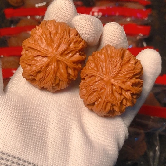 把件文玩核桃苹果园37