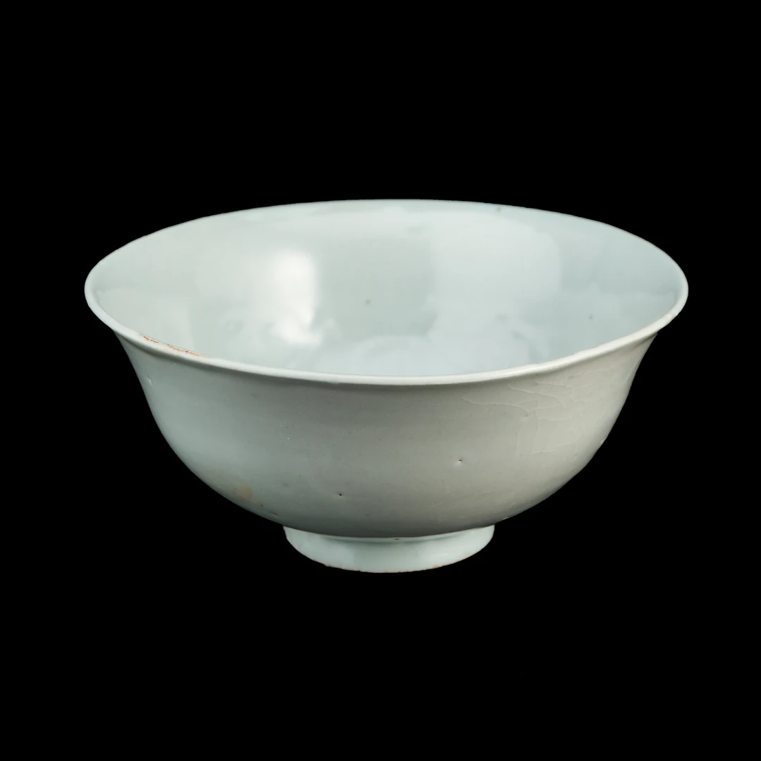 23. 白釉龙纹大碗（蓝队第58期）【古董拍卖】