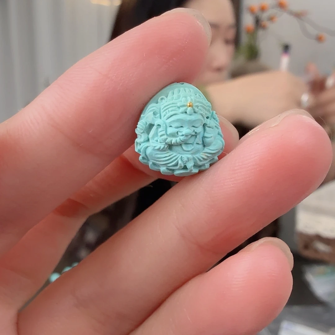 绿松石未镶嵌珠宝奇石