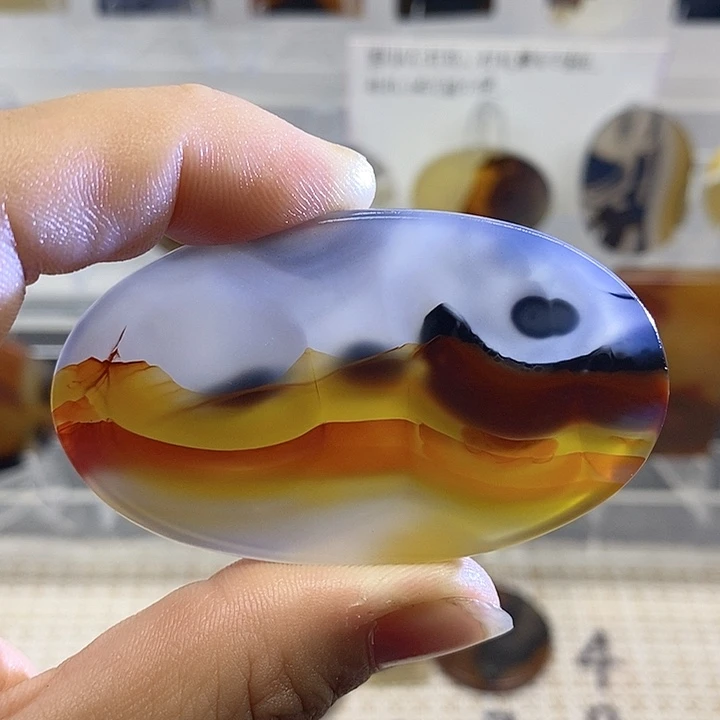未镶嵌颈饰玛瑙/玉髓