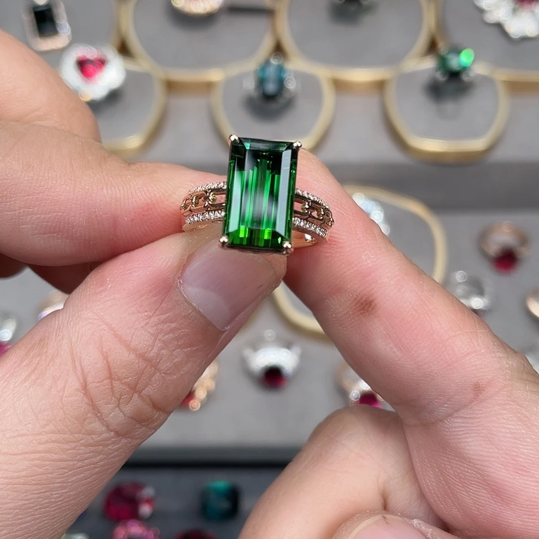 碧玺戒指18K金镶嵌9.09ct