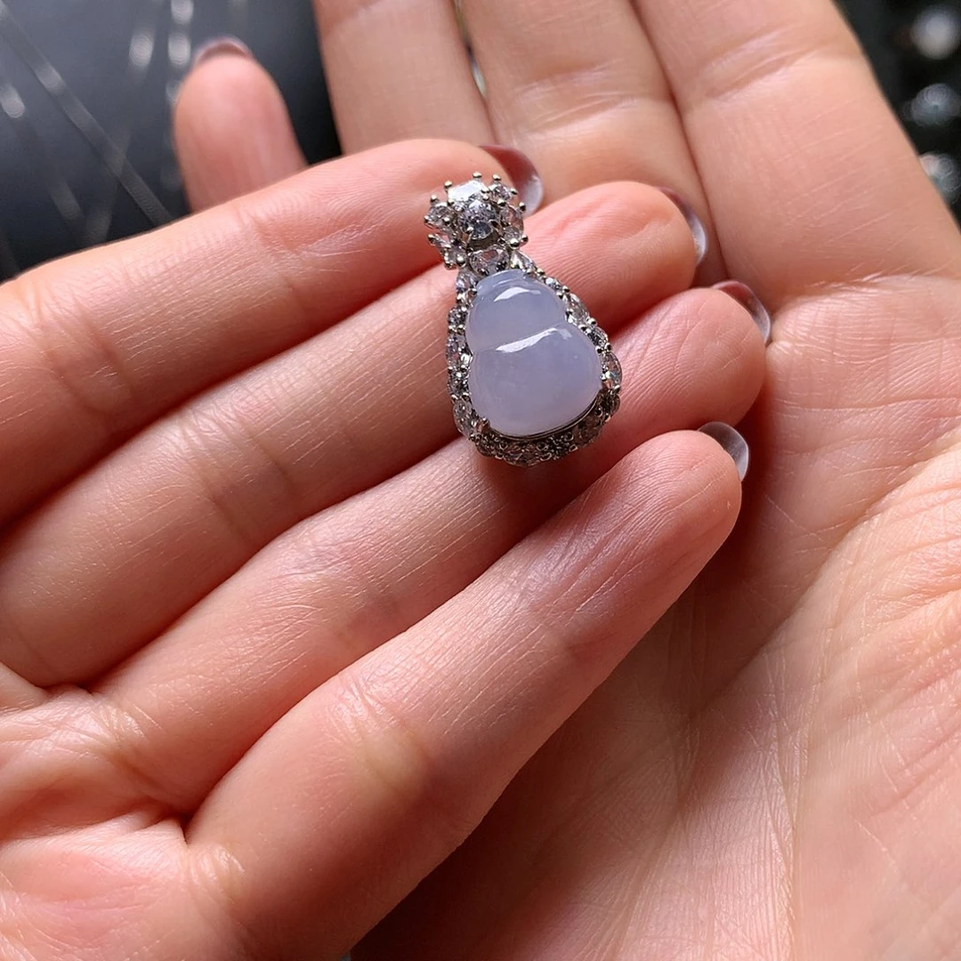 翡翠颈饰银S925镶嵌111111