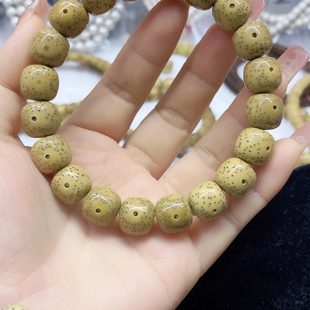 星月菩提吊坠12.11星月菩提