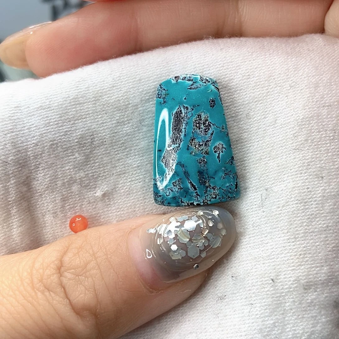 南红玛瑙未镶嵌珠宝奇石