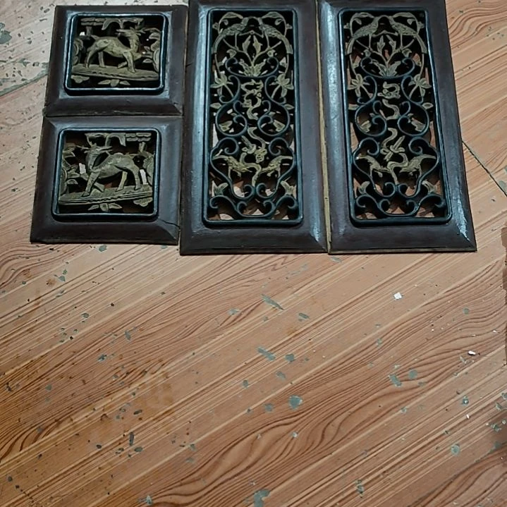 香樟木闻*堂木雕花板，一物一拍。