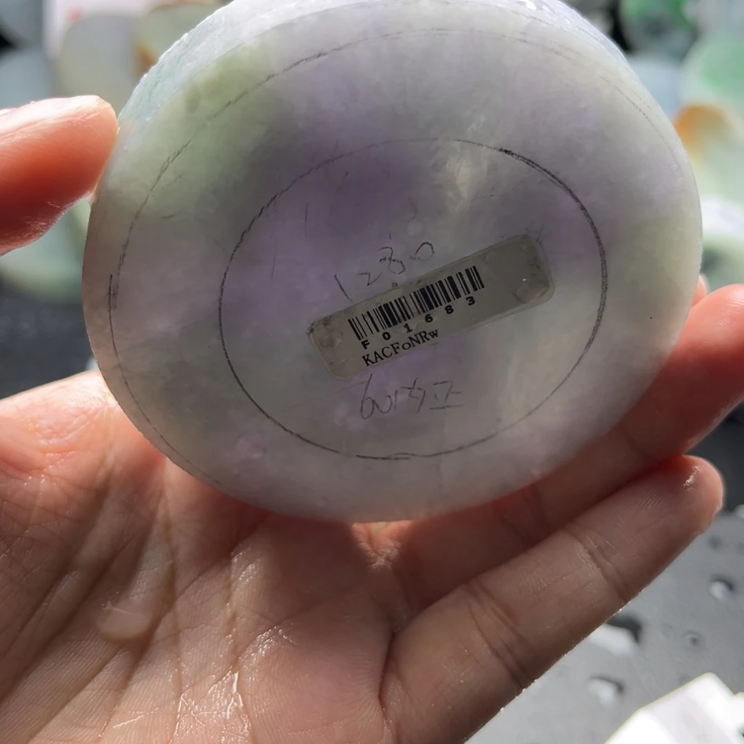 未镶嵌翡翠手镯定制翡翠